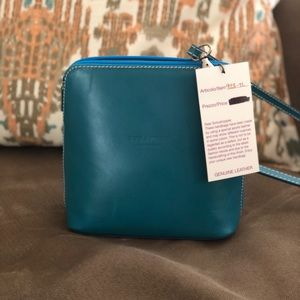 Vera Pelle Crossbody Bag